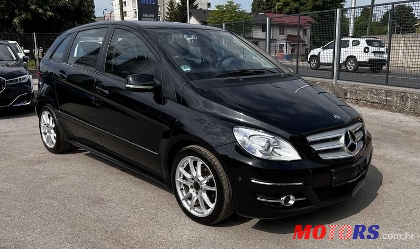2010' Mercedes-Benz B-Klasa 180 Cdi photo #2