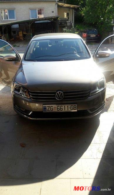 2011' Volkswagen Passat 1,6 Tdi photo #1