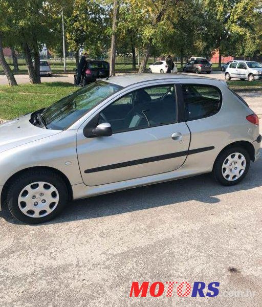 2004' Peugeot 206 206 1,4 Hdi photo #1