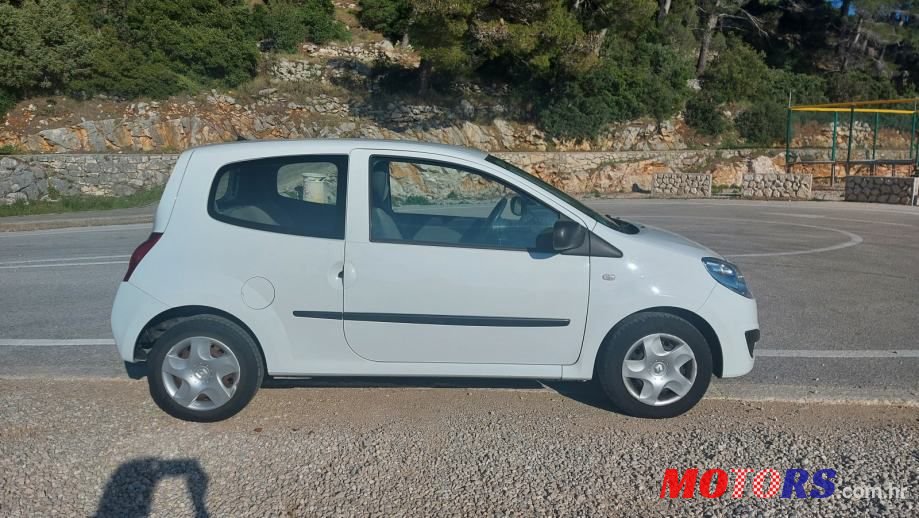 2010' Renault Twingo 1,2 photo #2