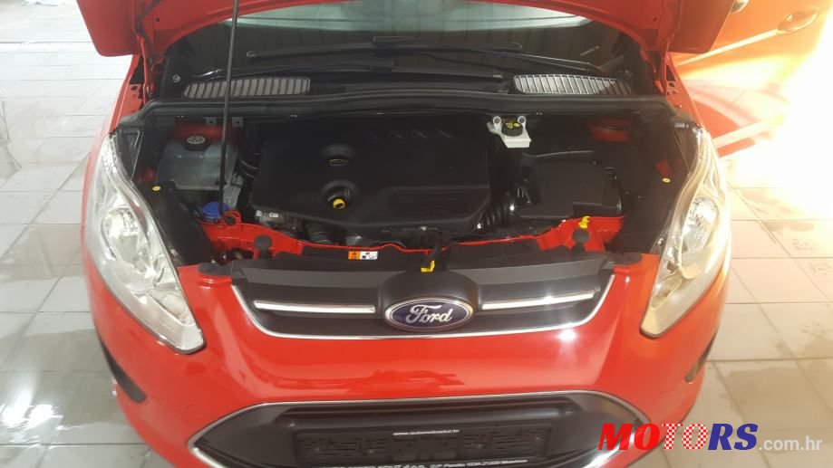 2014' Ford C-MAX photo #4