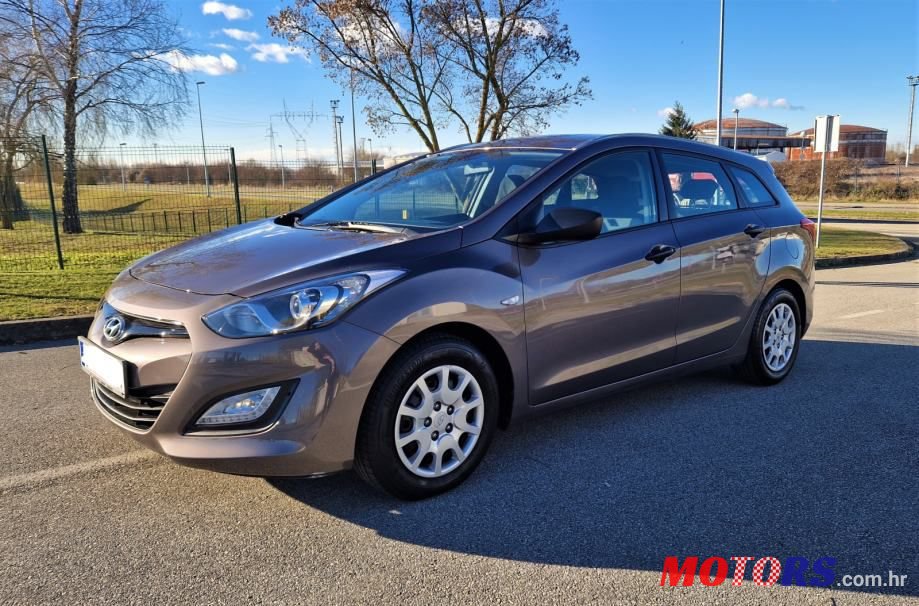 2013' Hyundai i30 1,4 photo #2