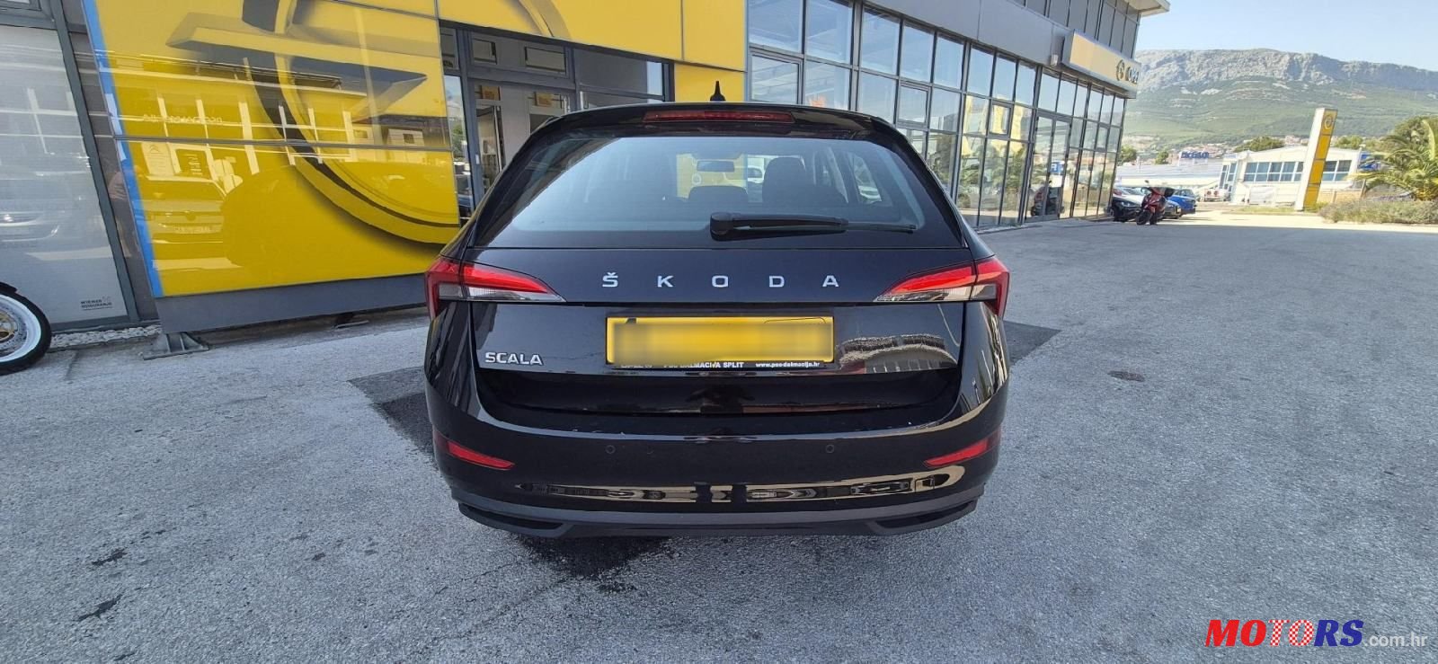 2020' Skoda Scala 1.6 Tdi Dsg photo #5