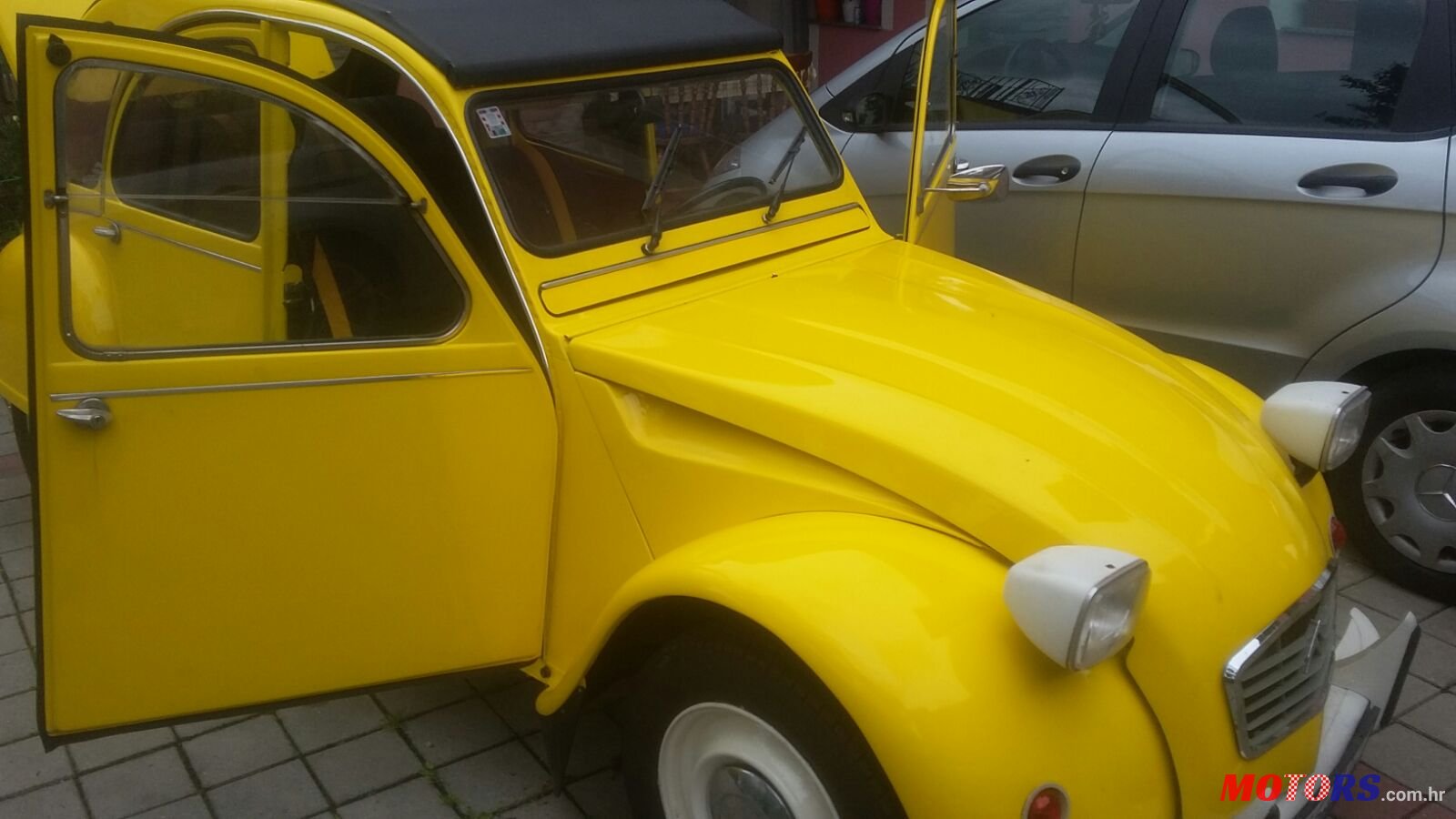 1974' Citroen 2 CV6 photo #3