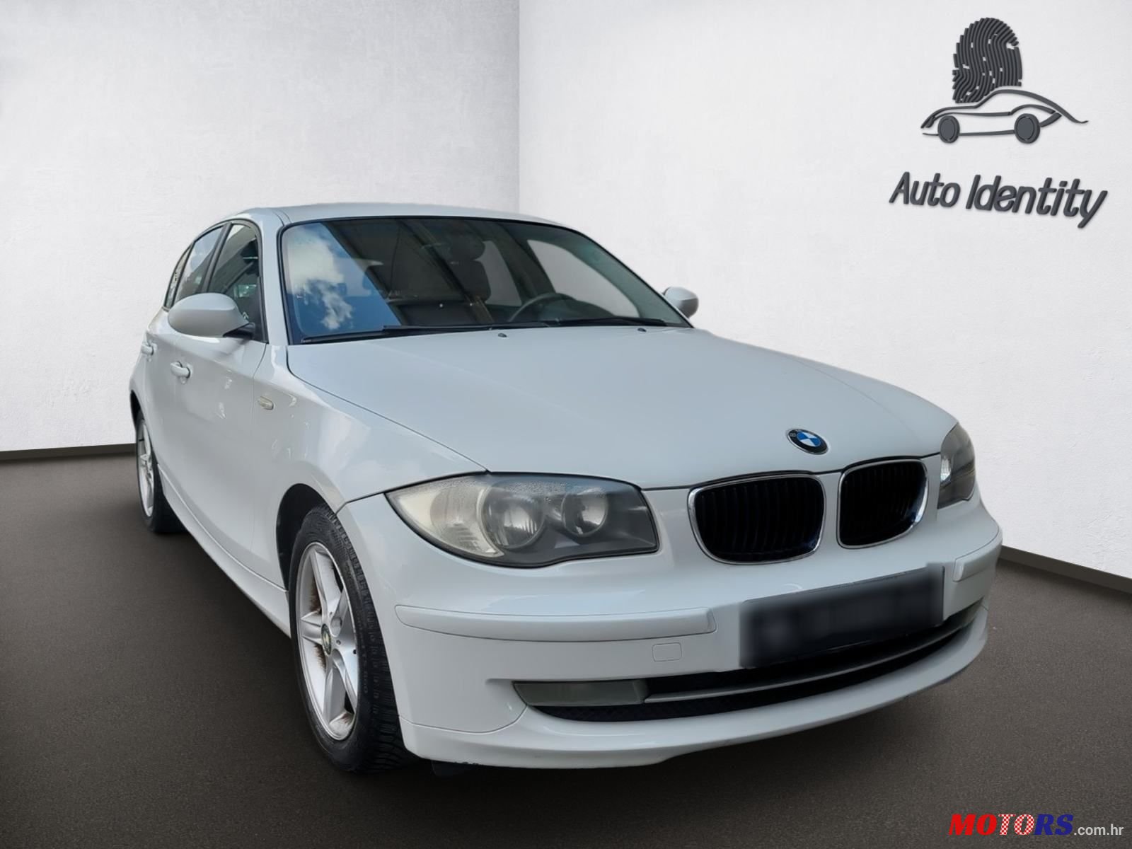 2009' BMW Serija 1 118D photo #3