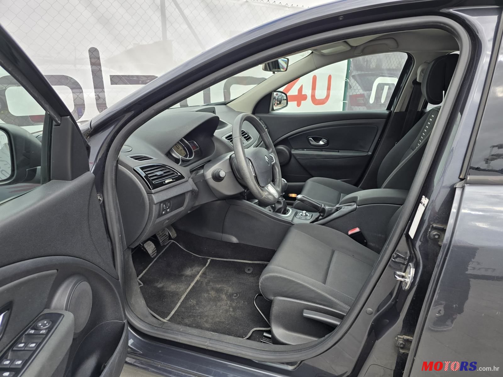 2011' Renault Megane 1,5 Dci photo #6