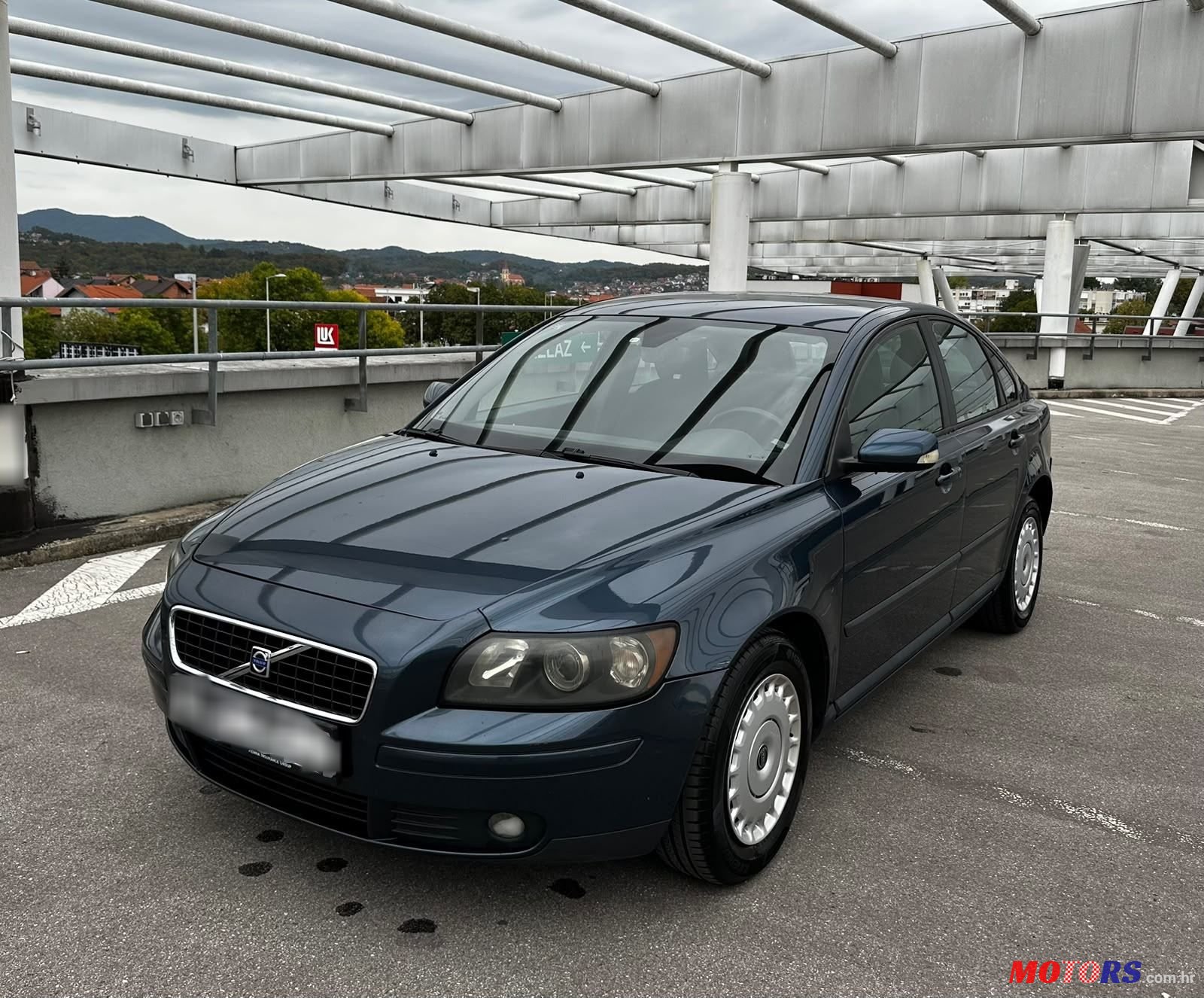 2005' Volvo S40 1,8 photo #1