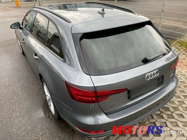 2019' Audi A4 Avant photo #6