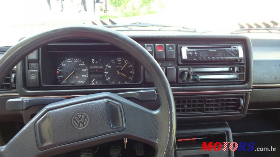 1987' Volkswagen Golf II photo #3