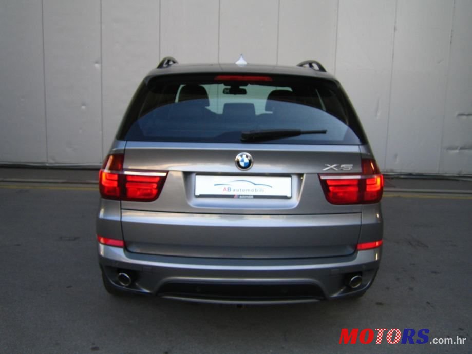 2012' BMW X5 Xdrive30D photo #5