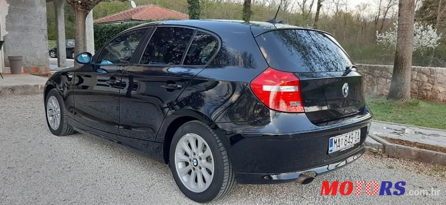 2008' BMW Serija 1 118D photo #4