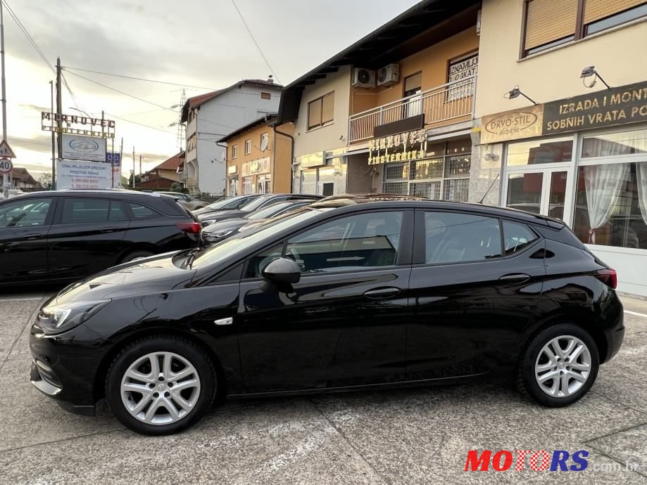 2020' Opel Astra 1,5 D photo #5