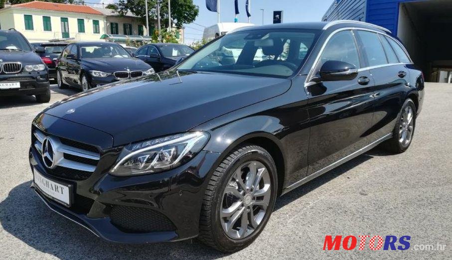 2016' Mercedes-Benz C-Klasa T-Model 220 D T photo #1