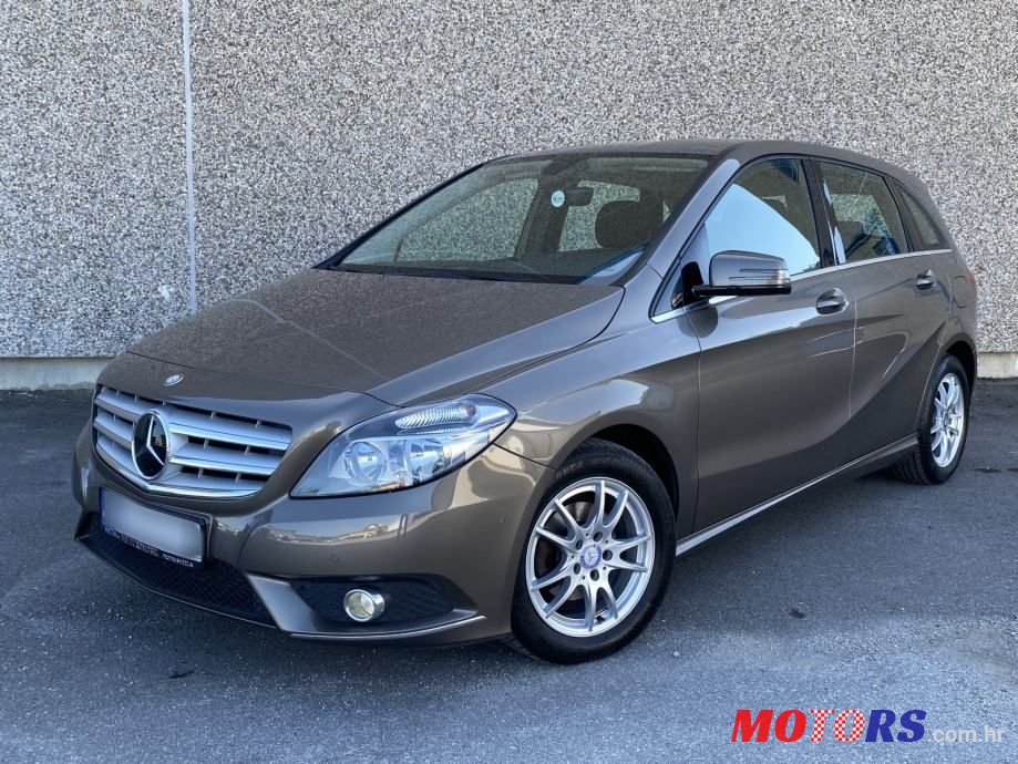 2013' Mercedes-Benz B-Klasa 180 Cdi photo #1