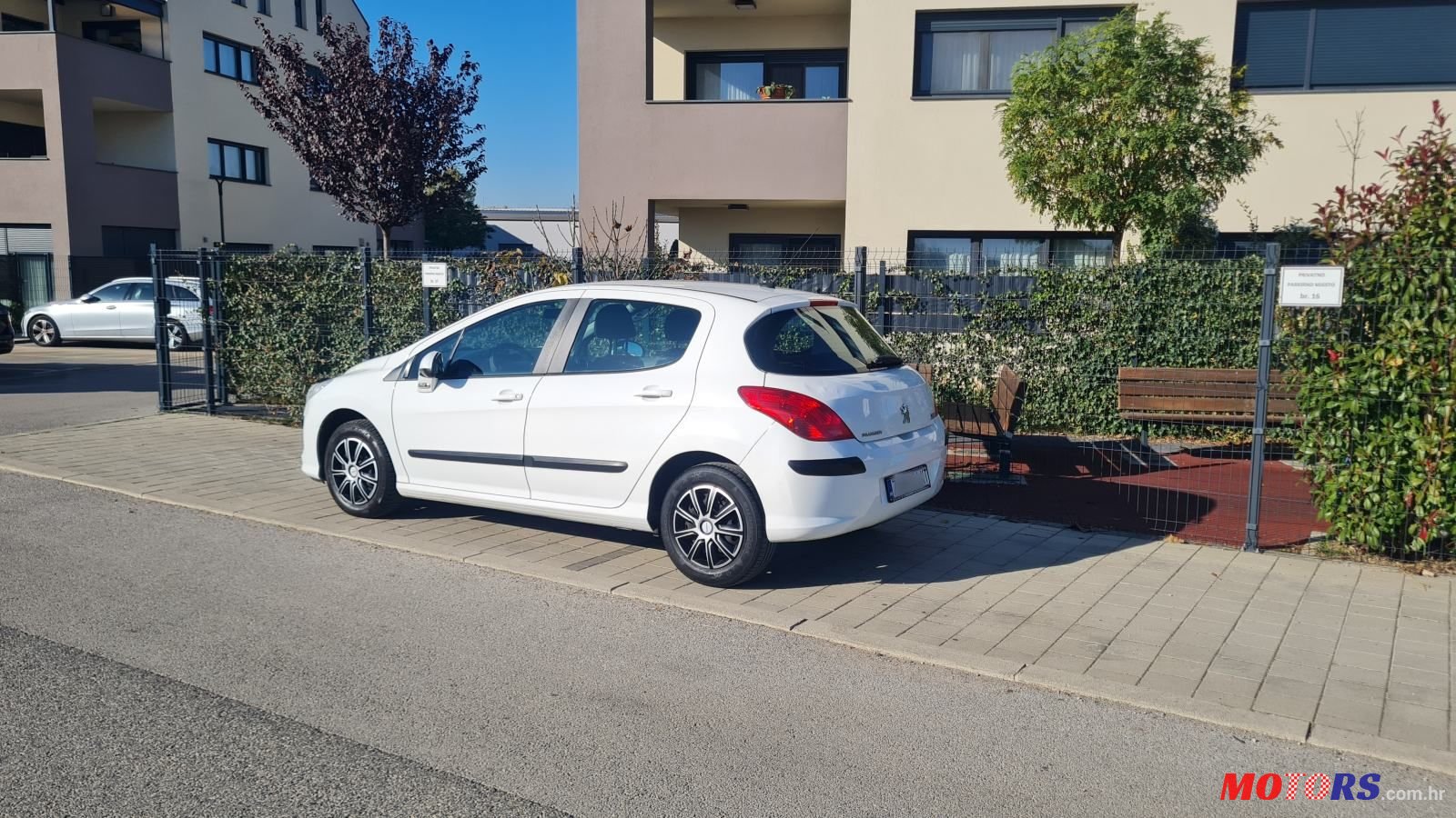 2009' Peugeot 207 Sport 1,4 Vti photo #2