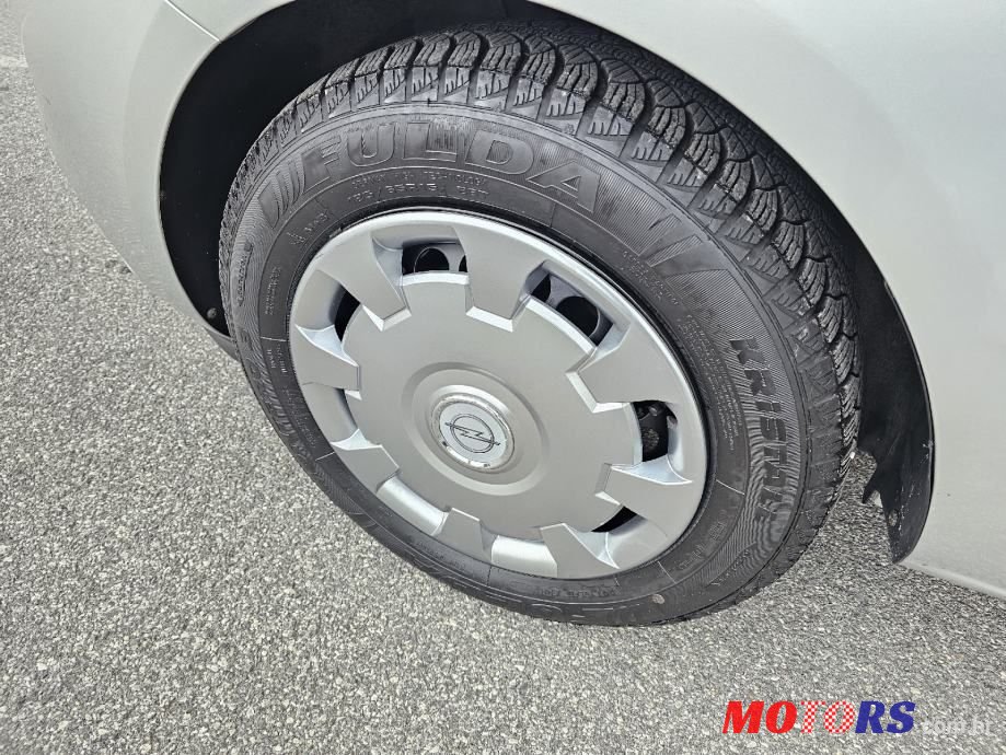 2017' Opel Corsa 1.4 Lpg photo #5