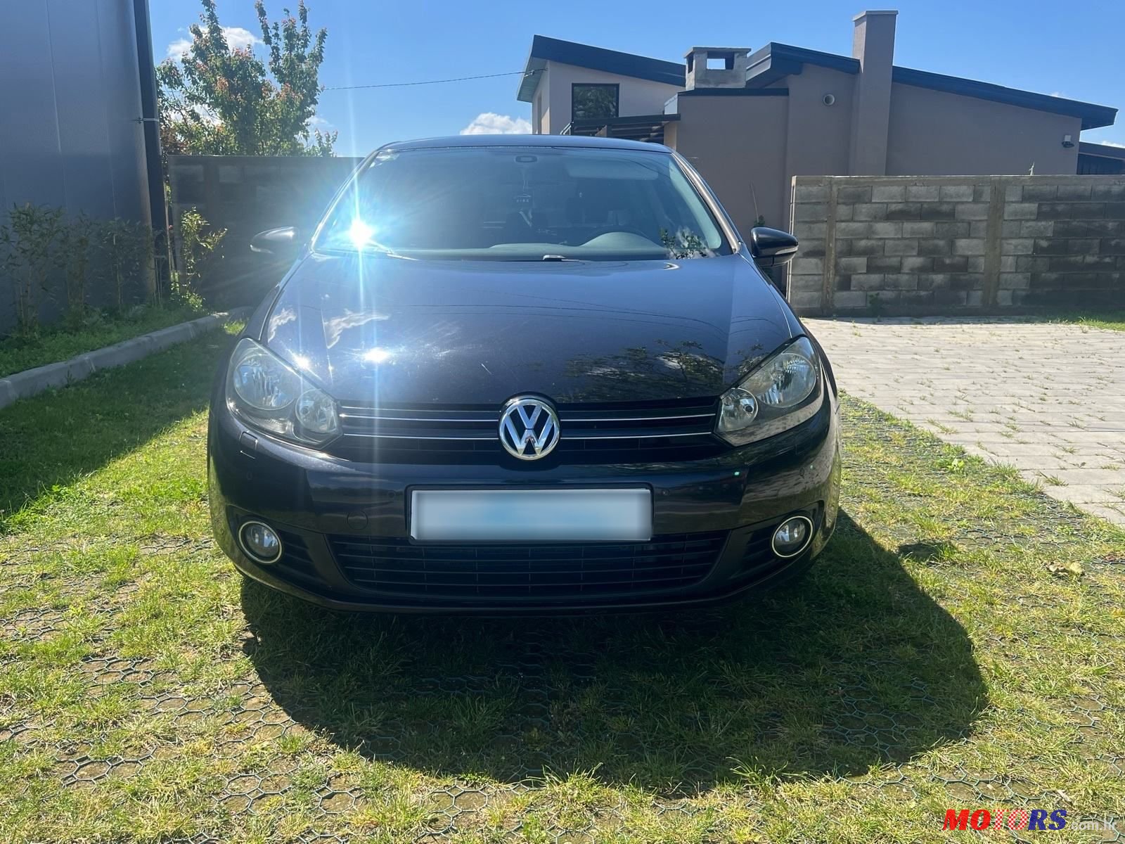 2010' Volkswagen Golf VI 1,6 Tdi photo #2