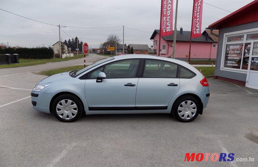 2007' Citroen C4 1,4 I 16V photo #1