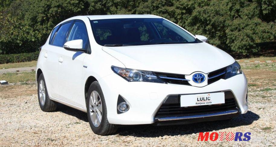 2014' Toyota Auris 1,8 Vvt-I photo #1
