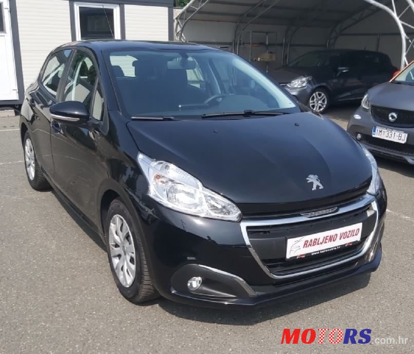 2017' Peugeot 208 photo #2