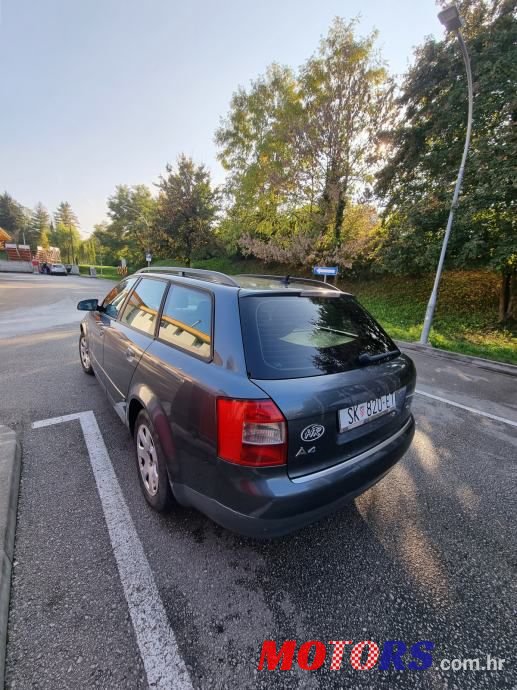 2004' Audi A4 Avant photo #3