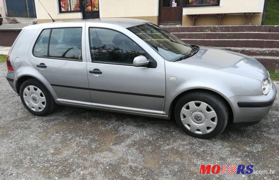 2003' Volkswagen Golf IV 1,9 Tdi photo #1