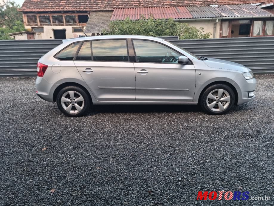 2013' Skoda Rapid 1,6 Tdi photo #4