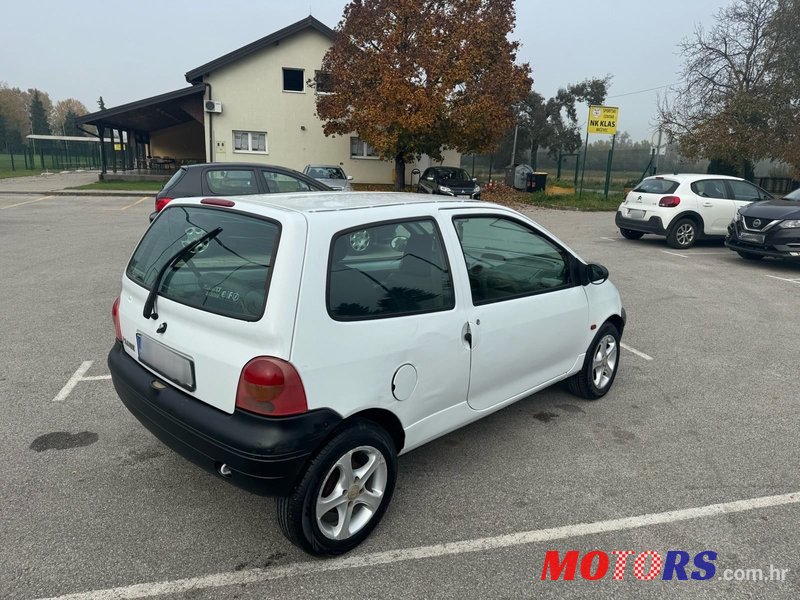 2009' Renault Twingo 1,2 photo #5