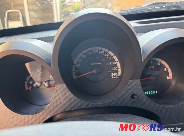 2007' Dodge Nitro 2,8 Crd photo #2