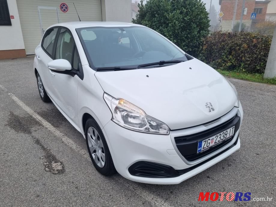 2015' Peugeot 208 1,6 E-Hdi photo #3