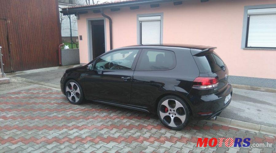 2010' Volkswagen Golf VI 2,0 Tsi photo #1