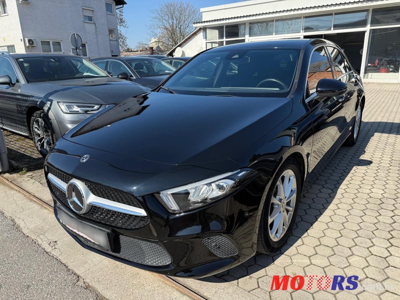 2020' Mercedes-Benz A-Klasa 180 D photo #1