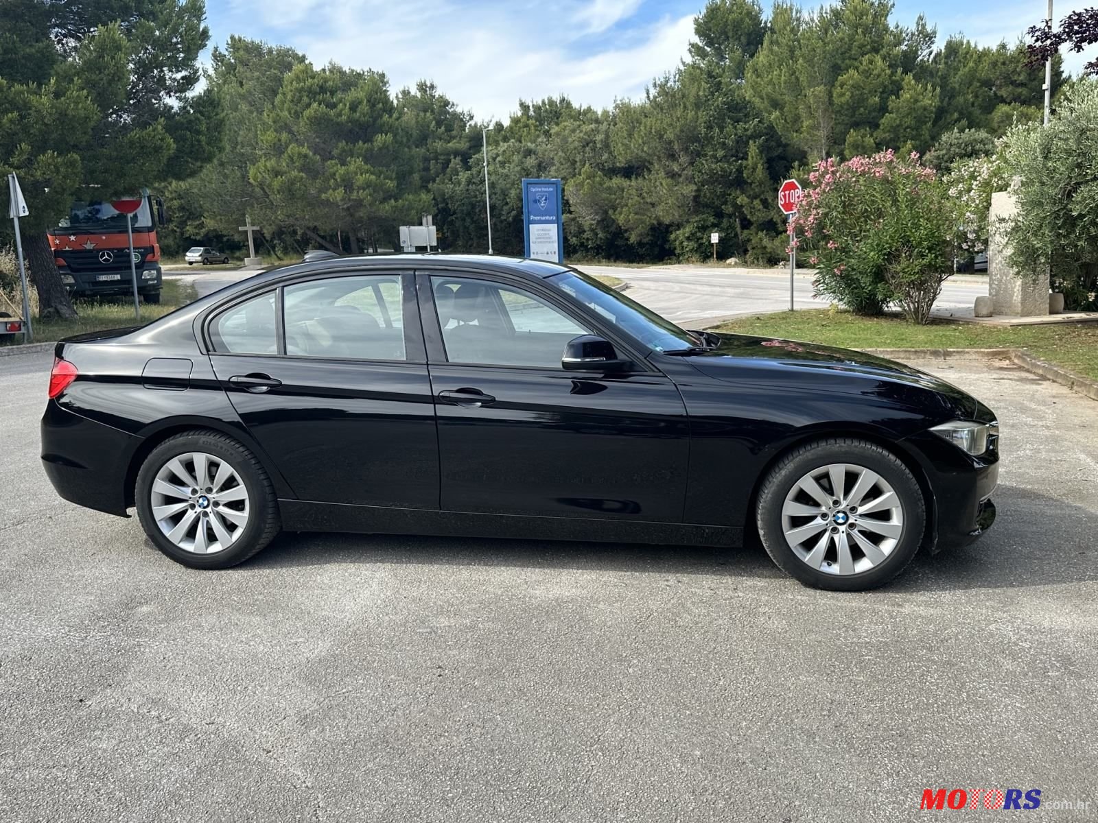 2013' BMW Serija 3 320D photo #6