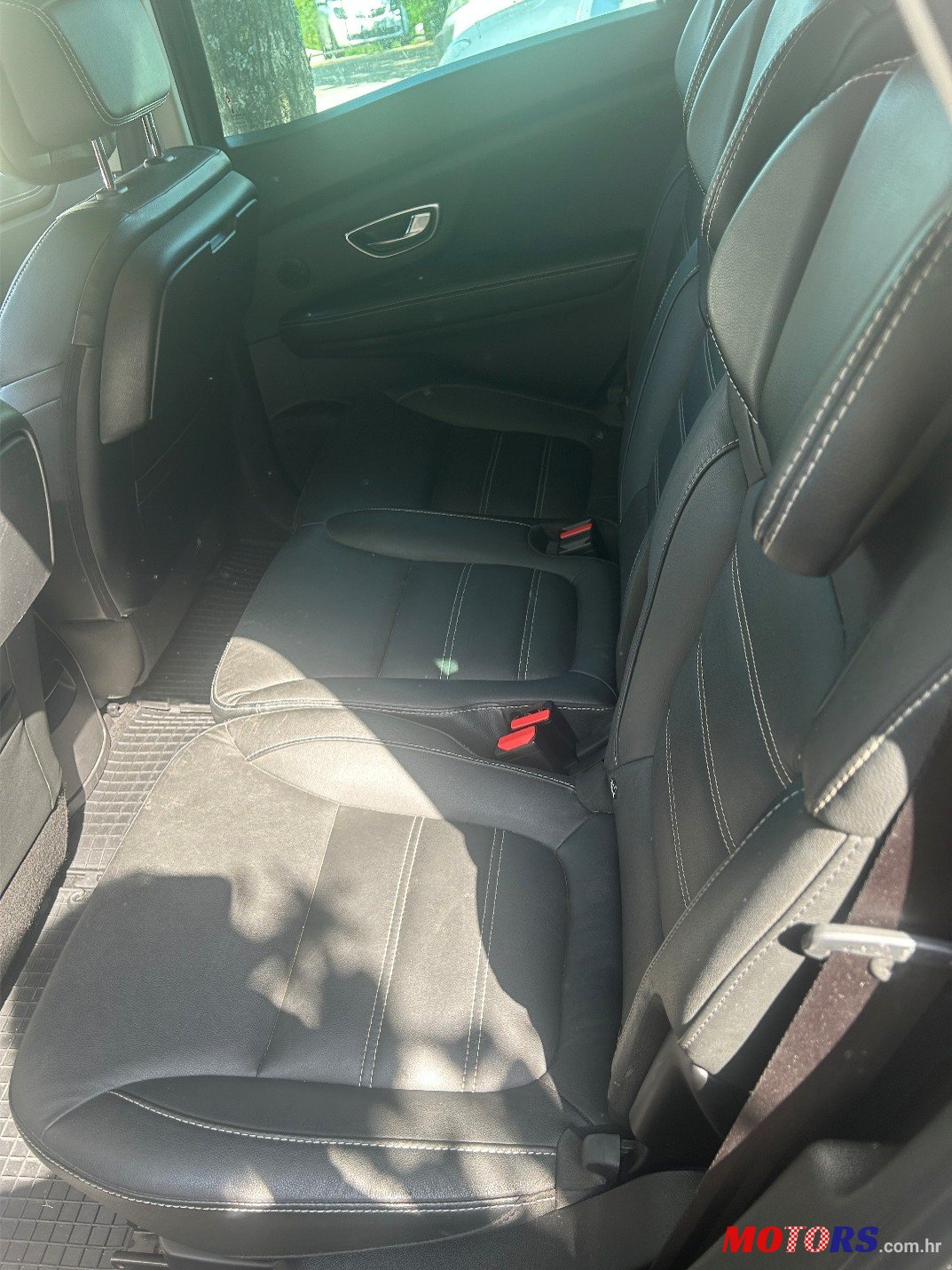 2018' Renault Scenic Bose Energy TCe 160 photo #5