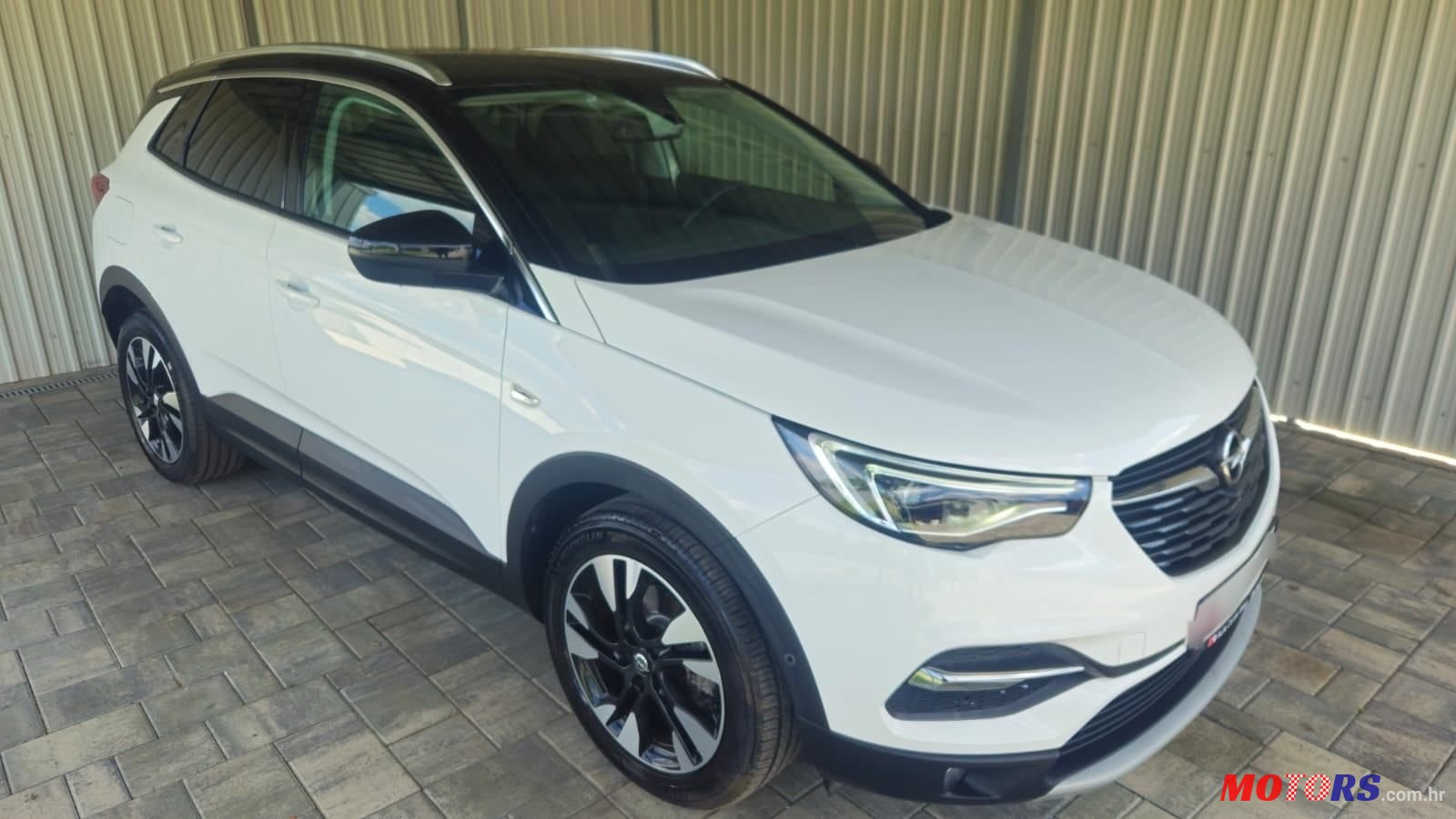 2019' Opel Grandland 1,2 Turbo photo #1