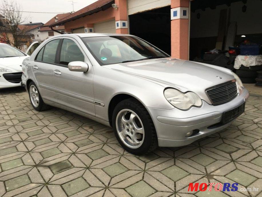 2003' Mercedes-Benz C-Class 200 photo #4