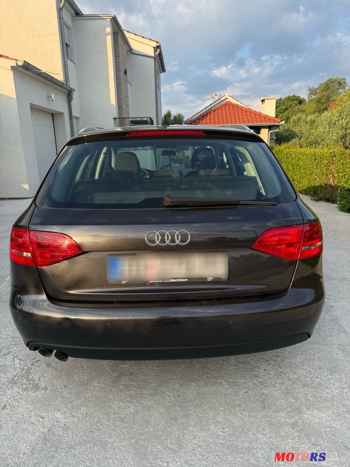 2008' Audi A4 Avant photo #2