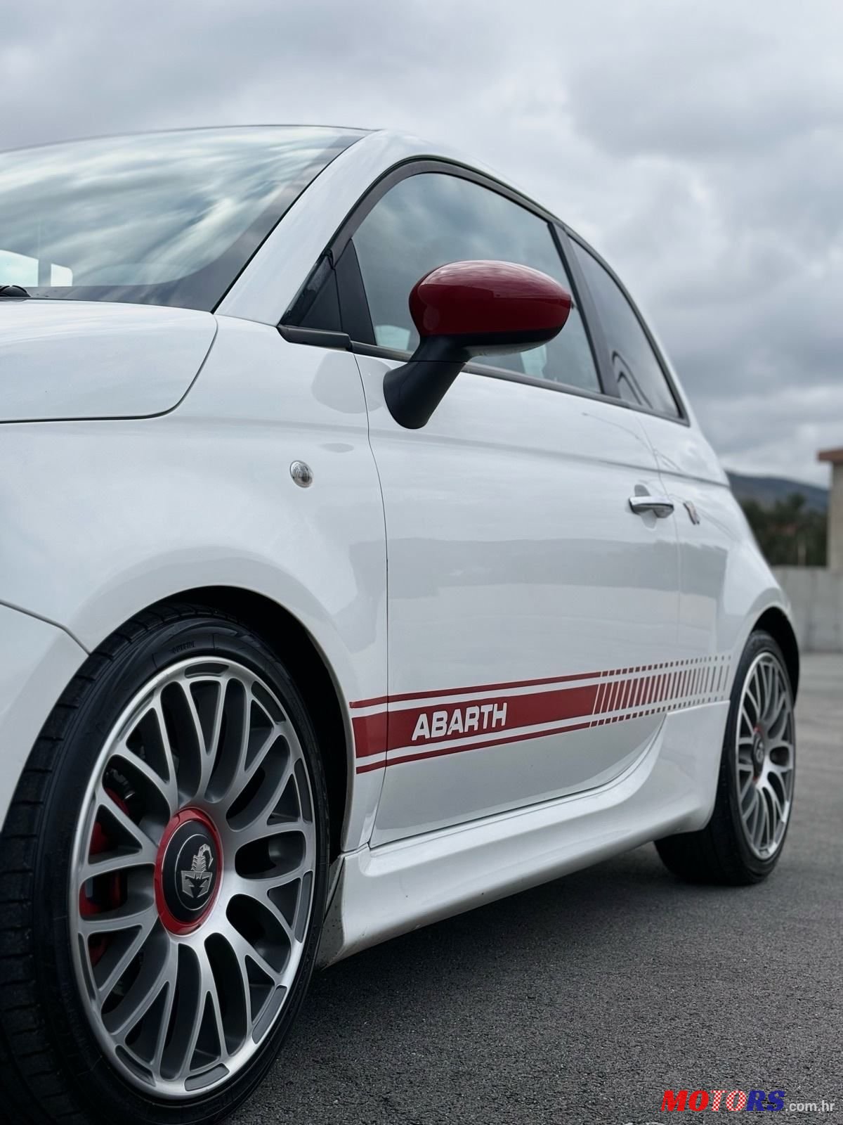 2009' Fiat 500 Abarth photo #6