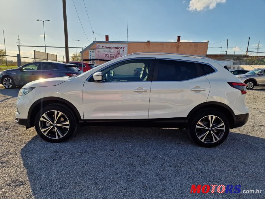 2018' Nissan Qashqai 1,5 Dci photo #2