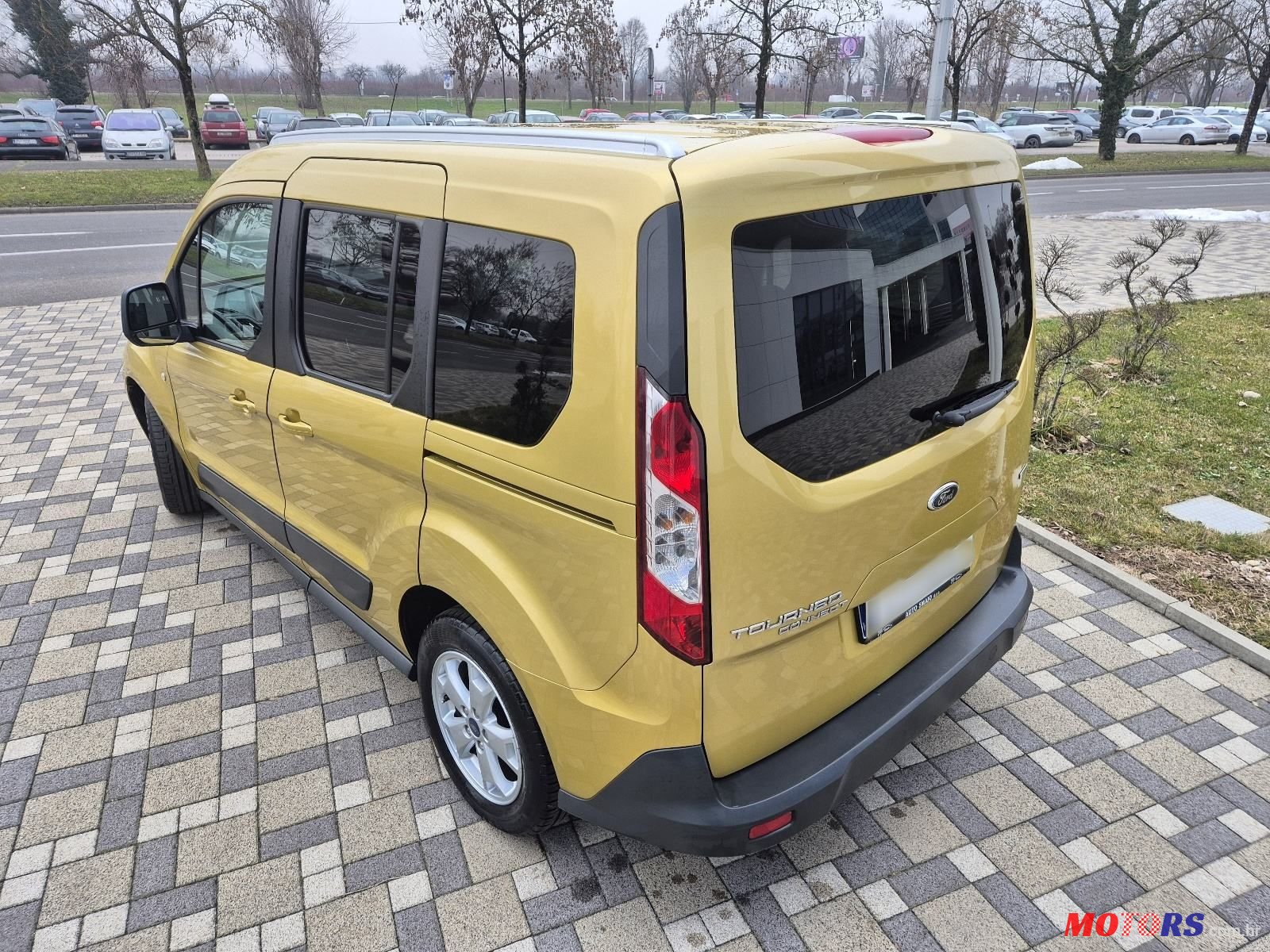 2014' Ford Tourneo Connect photo #5