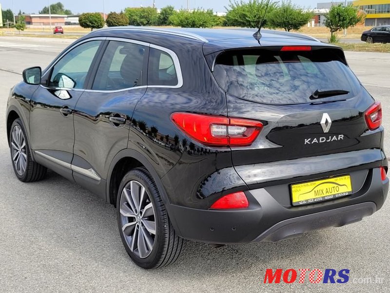 2015' Renault Kadjar Dci Edc photo #2