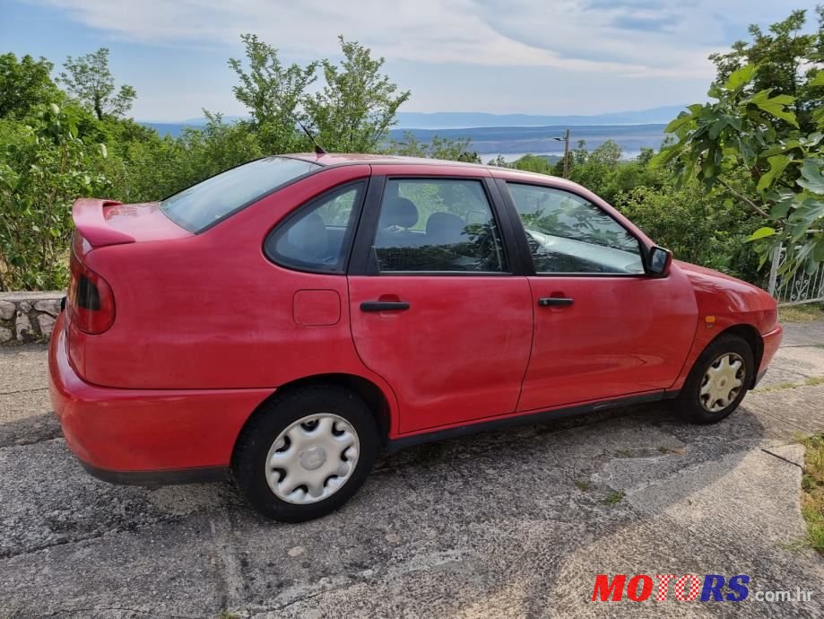 1998' SEAT Cordoba 1,4 Se photo #5