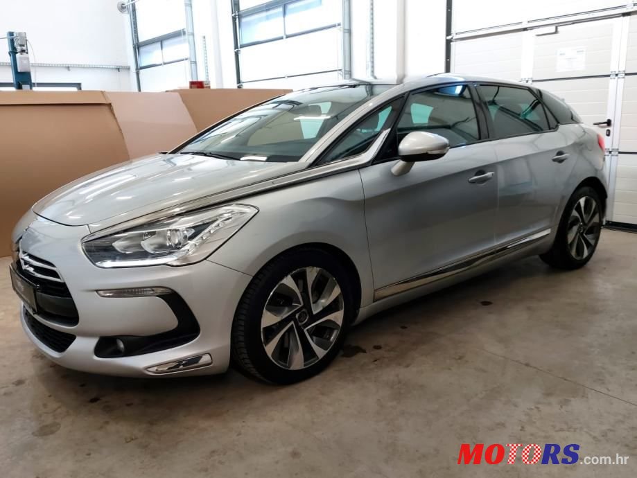 2014' Citroen DS5 2,0 Sport photo #4