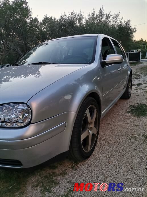 2001' Volkswagen Golf 4 1,9 Tdi photo #3
