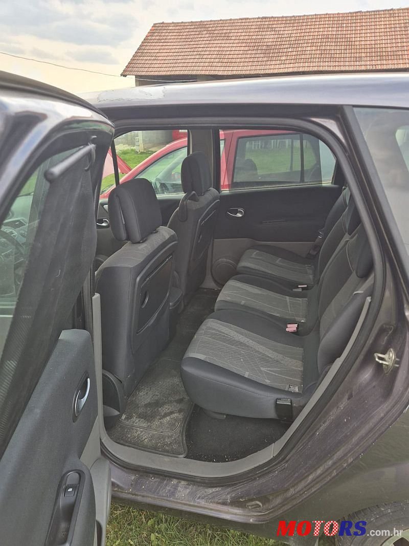 2006' Renault Megane Scenic photo #3