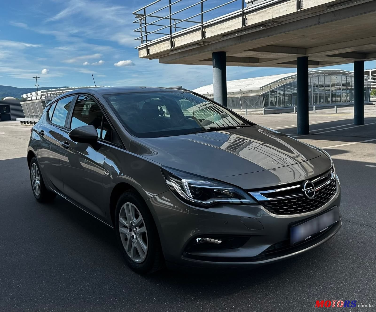 2016' Opel Astra 1.6 Cdti photo #3