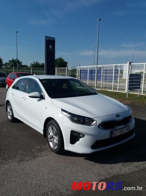 2020' Kia Ceed (Cee'D) 1,0 T-Gdi photo #1
