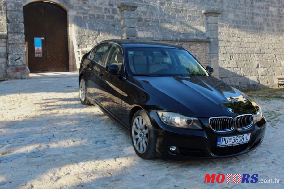 2008' BMW Serija 3 330 Xi photo #2
