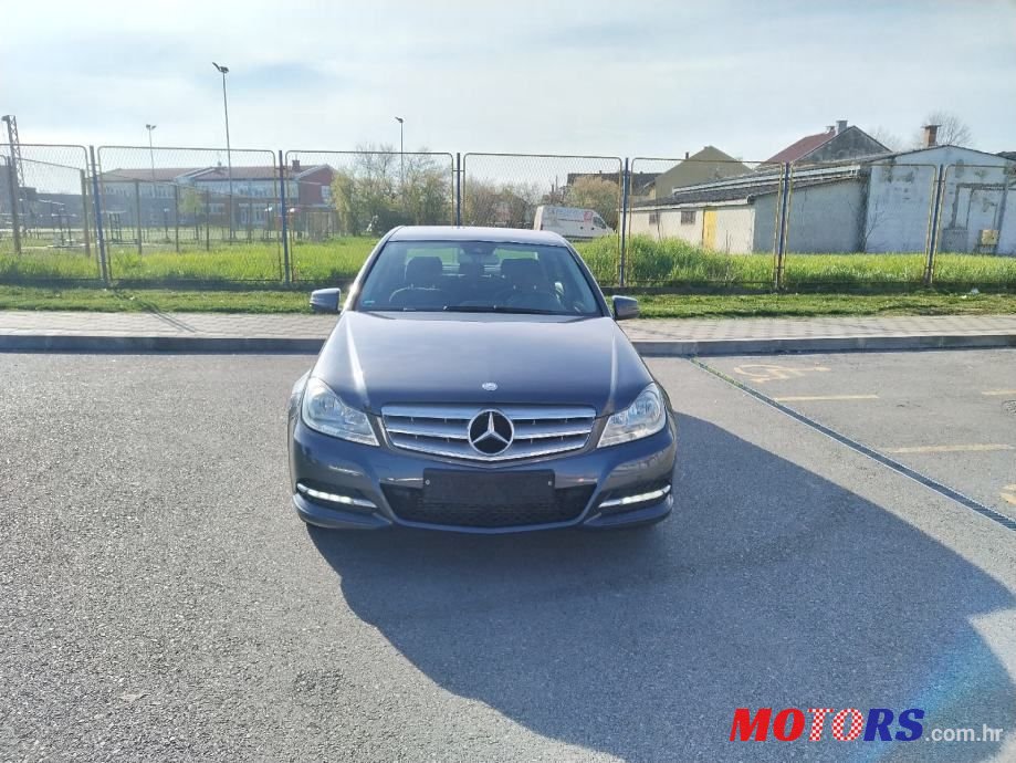 2013' Mercedes-Benz C-Klasa 200 Cdi photo #2