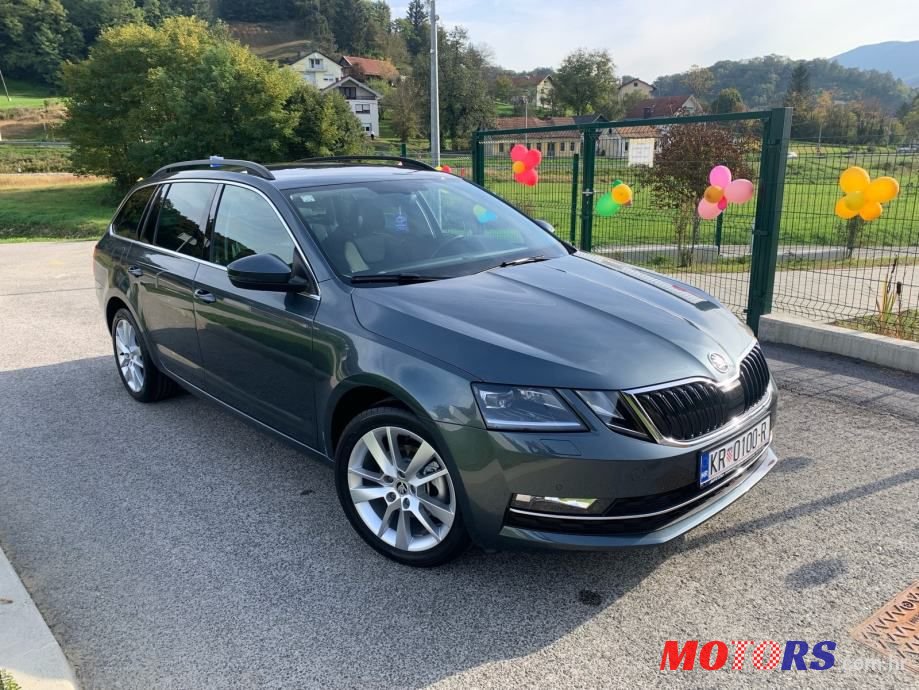 2017' Skoda Octavia Combi photo #2